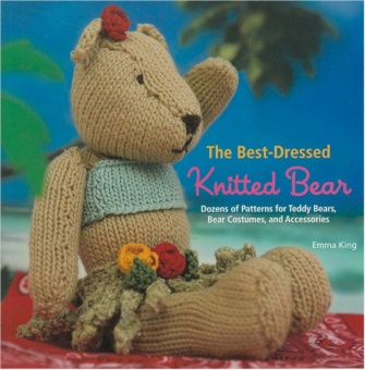 The Best-Dressed Knitted Bear 