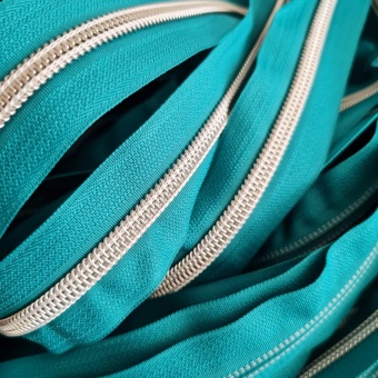 METERWARE Metallisierter, Endlosreißverschluss Petroltürkis -  Turquoise Handbag Zipper mit Metalliczähnen in Silberoptik No. 5 