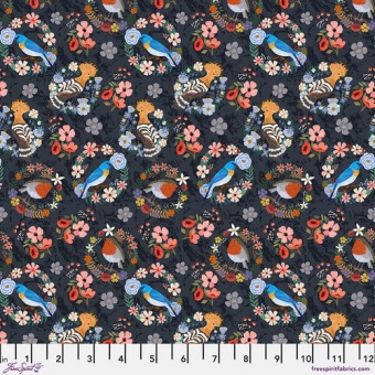 Smoke Wreaths & Blossoms Vogelstoff mit Blümchen - Bird Garden by Mia Charro Designerstoff  - FreeSpirit Fabrics Patchworkstoffe 