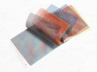 Bunter, kleinmaschiger Netzstoff by Annie's - Lightweight Mesh Fabric - SB-Packung 18" x 54 inches Farbkarte Mustersatz / Color Sample Pack